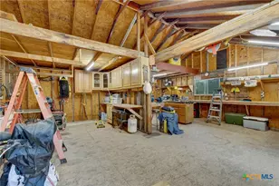 285 Rangeland Rd, Seguin, TX 78155 - Photo 44