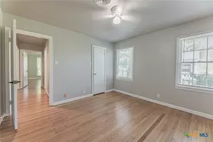 1020 N 15th St, Temple, TX 76501 - Photo 24