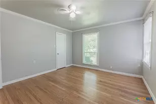 1020 N 15th St, Temple, TX 76501 - Photo 28