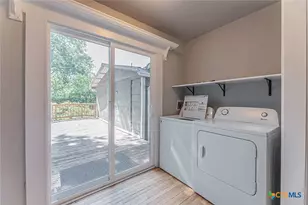 1020 N 15th St, Temple, TX 76501 - Photo 16