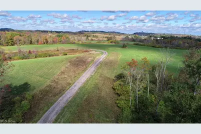 63570 Wintergreen Road, Lore City, OH 43755 - Photo 4