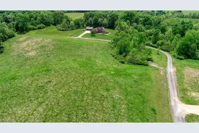 63690 Wintergreen Road, Lore City, OH 43755 - Photo 4