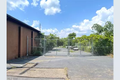 1107 Melchoir Place SW, Canton, OH 44707 - Photo 28