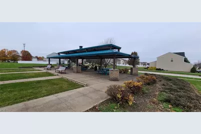 V/L Bishop Oval, Barberton, OH 44203 - Photo 2