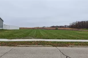 V/L Bishop Oval, Barberton, OH 44203 - Photo 1