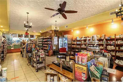 250, 250 1/2, 252, 252 1/ Front, Marietta, OH 45750 - Photo 8