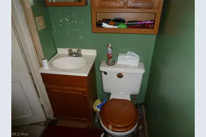 117 A&b High Street, Flushing, OH 43977 - Photo 8