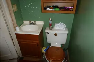 117 A&b High St, Flushing, OH 43977 - Photo 8