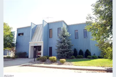 11342 E Pike Road, Cambridge, OH 43725 - Photo 1