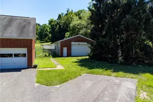 47442 National Rd W, St Clairsville, OH 43950 - Photo 6