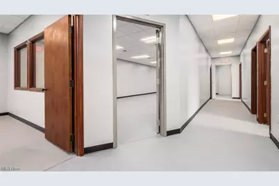 1101 Woodlawn, Cambridge, OH 43725 - Photo 18