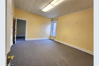 47 N 4th Street #211, Zanesville, OH 43701 - Photo 6
