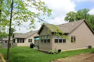 246 Lucretia Ln, Columbiana, OH 44408 - Photo 14