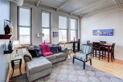 1133 W 9th Street #206, Loveland, OH 44113 - Photo 2