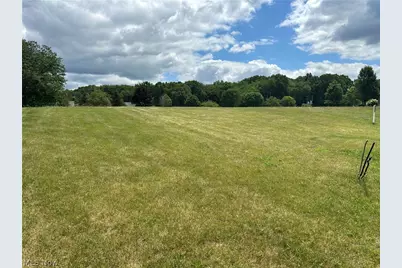 Armandale Avenue NW, Canton, OH 44718 - Photo 2