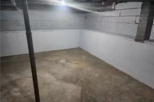 52 E 37th St, Shadyside, OH 43947 - Photo 22