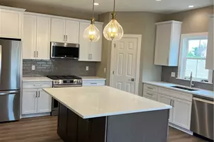 8700 Harvest Glenn Trail, Poland, OH 44514 - Photo 2