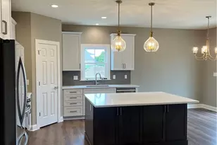 8705 Harvest Glenn Trail, Poland, OH 44514 - Photo 4