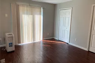 326/328 Abbe Rd, Sheffield Lake, OH 44054 - Photo 2