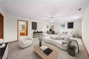 25 S Van Buren Ave, Barberton, OH 44203 - Photo 18