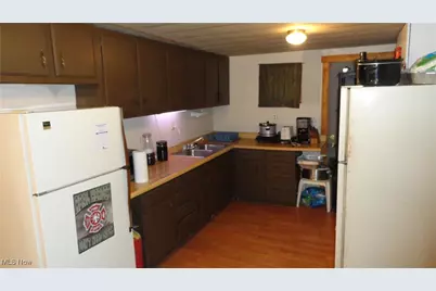 956 Hog Run Road, New Martinsville, WV 26155 - Photo 6