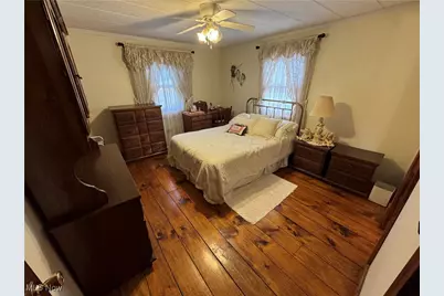 70571 Pine Hollow Road, Bridgeport, OH 43912 - Photo 12