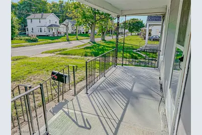 1504 W 19th Street, Lorain, OH 44052 - Photo 2