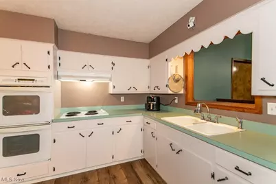 8892 Brakeman Road, Chardon, OH 44024 - Photo 14