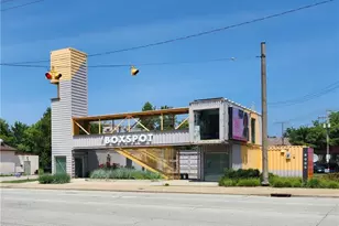 8005 Kinsman Rd, Loveland, OH 44104 - Photo 1