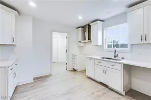 153 Royal Troon, Warren, OH 44484 - Photo 2