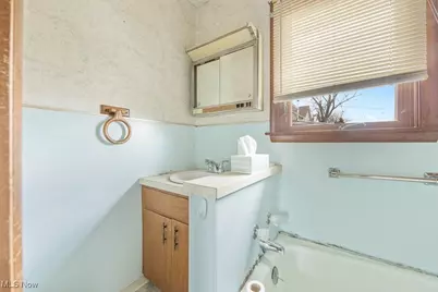 18061 Derr Avenue, Beloit, OH 44609 - Photo 18