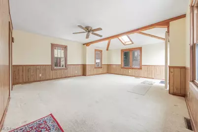 18061 Derr Avenue, Beloit, OH 44609 - Photo 8