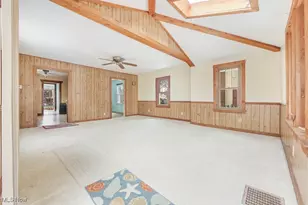 18061 Derr Ave, Beloit, OH 44609 - Photo 14