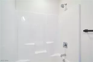 596 Mull Ave, Akron, OH 44313 - Photo 22