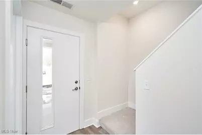 604 Mull Avenue #12, Akron, OH 44313 - Photo 6