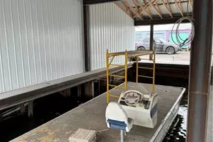 444 Hasting Dr, Sandusky, OH 44870 - Photo 10