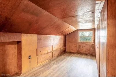 613 Wooster Road N, Barberton, OH 44203 - Photo 24