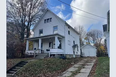 921 Clarendon Avenue SW, Canton, OH 44710 - Photo 2