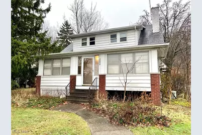 21950 Euclid Avenue, Euclid, OH 44117 - Photo 1