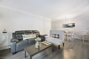 5721 SOM Center Road, Solon, OH 44139 - Photo 8