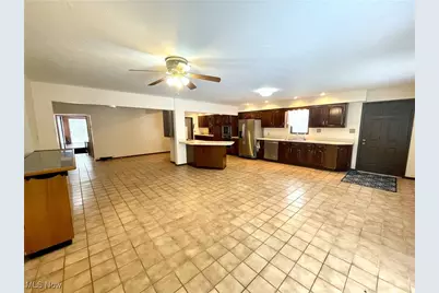 7791 Hoertz Road, Parma, OH 44134 - Photo 10