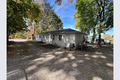 985-987 Diana Avenue, Akron, OH 44307 - Photo 4