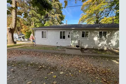 985-987 Diana Avenue, Akron, OH 44307 - Photo 2