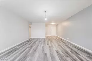 30050 Euclid Ave, Wickliffe, OH 44092 - Photo 10