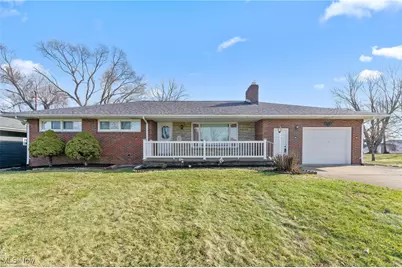 554 Neoka Drive, Campbell, OH 44405 - Photo 1