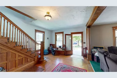 525 E 2nd Street, Port Clinton, OH 43452 - Photo 6