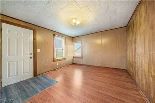 2335 Greensburg Rd, North Canton, OH 44720 - Photo 18