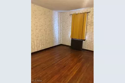 374 Niles Cortland Road SE, Warren, OH 44484 - Photo 10