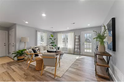 603 S Raccoon Road #61, Austintown, OH 44515 - Photo 2