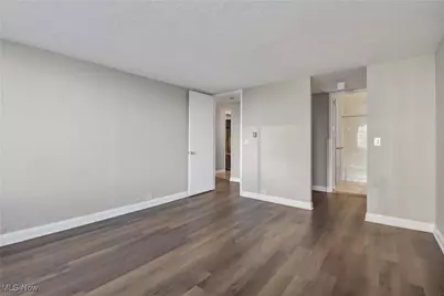 12700 Lake Avenue #801, Oakwood, OH 44107 - Photo 22